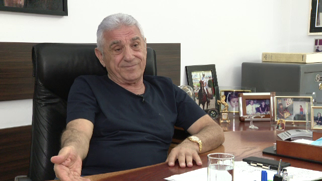 Raspunsul TRANSANT al lui Giovanni Becali cand a fost intrebat de negocierile Anamariei Prodan cu Parma: <span style="color:#f00;">"Daca vorbeau cu altii ma mai chemau pe mine?!" </span>