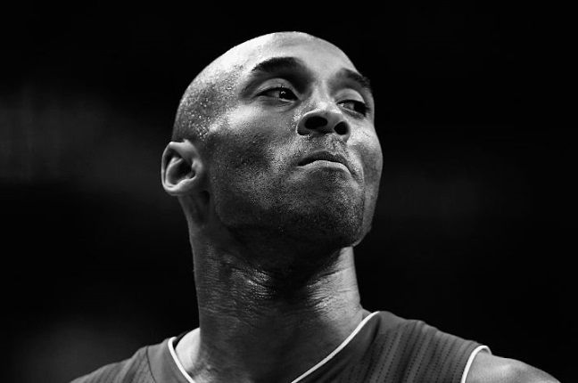 <span style="color:#f00;">Averea lui Kobe Bryant e pusa pe taraba! </span>Cifra record cu care se vinde masina sa de jumatatate de secol