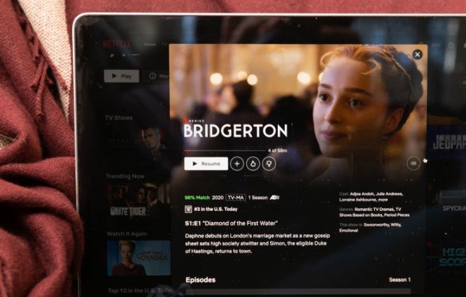 <span style="color:#f00;">Record mondial pe Netflix!</span> Care e cel mai urmarit film din istorie. <span style="color:#f00;">Jumatate din abonati l-au vazut deja</span>