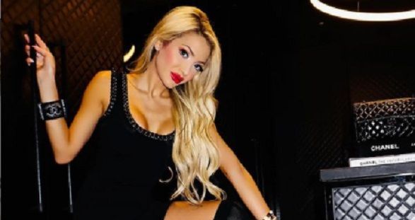 <span style="color:#f00;">Cine e blonda senzuala care a incins America.</span> S-a certat ca la usa cortului cu un idol universal:<span style="color:#f00;"> "Nu dau doi bani pe el!"</span>