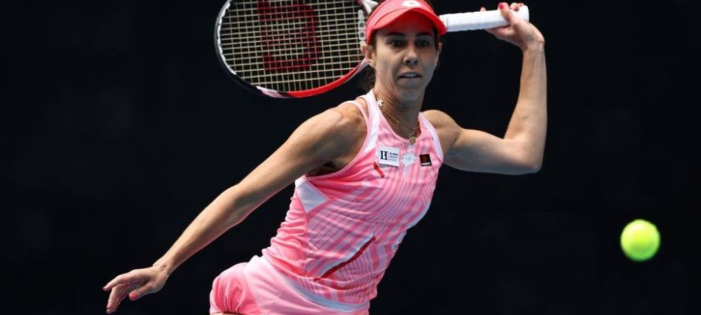 <span style="color:#f00;">Victorie dupa 15 luni de pauza | Bianca Andreescu a invins-o in trei seturi pe Mihaela Buzarnescu dupa un meci incredibil:</span> POZA ZILEI vine din acest duel