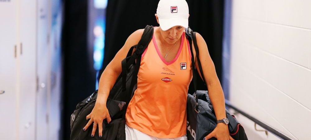 <span style="color:#f00;">Liderul mondial, Ashleigh Barty, ELIMINATA surprinzator in sferturile Australian Open de numarul 27 WTA: </span>Muchova si Brady joaca la Melbourne in premiera o semifinala de Slam
