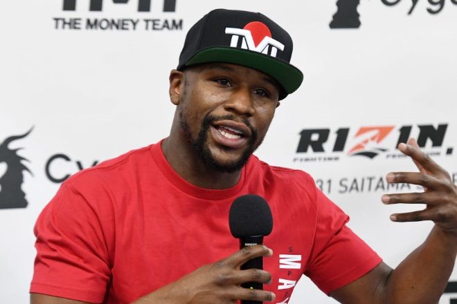 <span style="color:#f00;">Cea mai "dura" batalie din viata lui Floyd Mayweather. </span>E obligat sa arunce cu banii, iar adversarul e invizibil