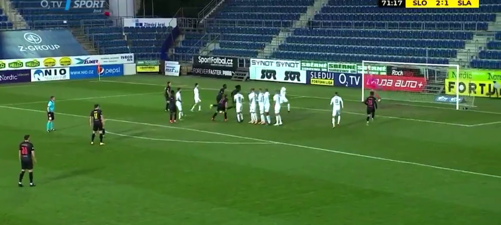 <span style="color:#f00;">GOOOOL MONDIAL Stanciu! A pus mingea in vinclu in stilul lui Messi</span>! Lovitura libera batuta MAGISTRAL! VIDEO