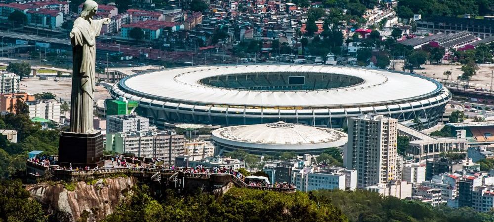 <span style="color:#f00;">Unul dintre cele mai RENUMITE stadioane din lume isi schimba numele! Maracana urmeaza a fi redenumit</span> dupa LEGENDA Pele 