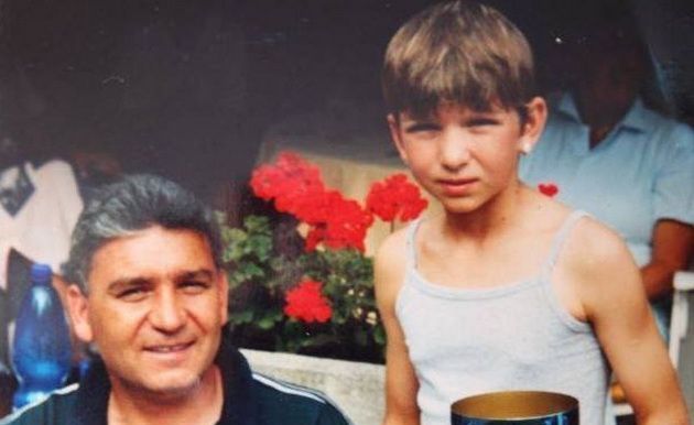 <span style="color:#f00;">"Am fost certata de parinti nu cand pierdeam, ci cand aveam emotii" |</span> Simona Halep dezvaluie diferenta dintre romani si americani: "Lor parintii le spun ca sunt cei mai buni, inca de mici!" 