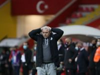 Sumudica a uitat de rivalitatea cu Becali! Cei doi s-au sicanat mereu!  Sumudica o are mica!  vs  Nu m-as duce niciodata acolo! Ne-am impusca!