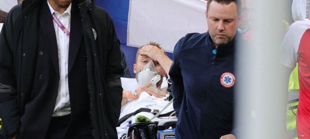 Imagini socante la Euro! Eriksen, prabusit pe gazon, fara suflare! Medicii l-au resuscitat. <span style="color:#f00;">Informatii de ultima ora: Eriksen si-a sunat colegii in vestiar, de pe patul de spital</span>