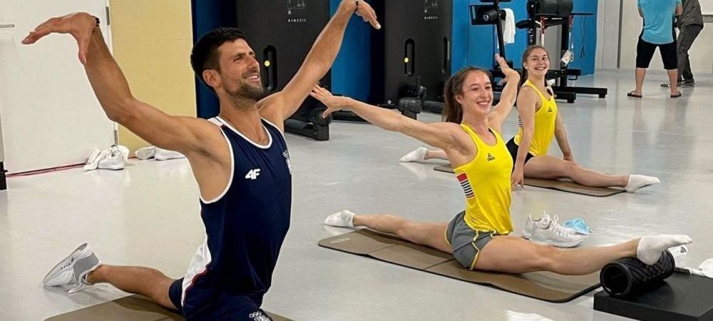 <span style="color:#f00;">Djokovic s-ar putea reprofila! :) Și-a exersat șpagatul</span> alături de naționala de gimnastică a Belgiei