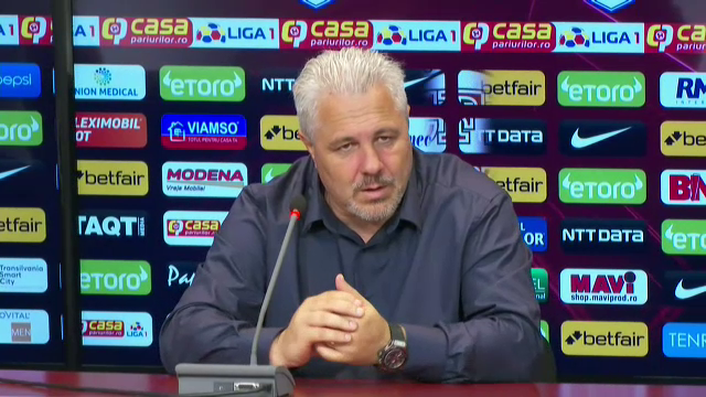 <span style="color:#f00;">"Am crezut că a murit vreunul prin stadion!" </span>Reacția lui Șumudică după ce CFR Cluj a fost egalată în prelungiri