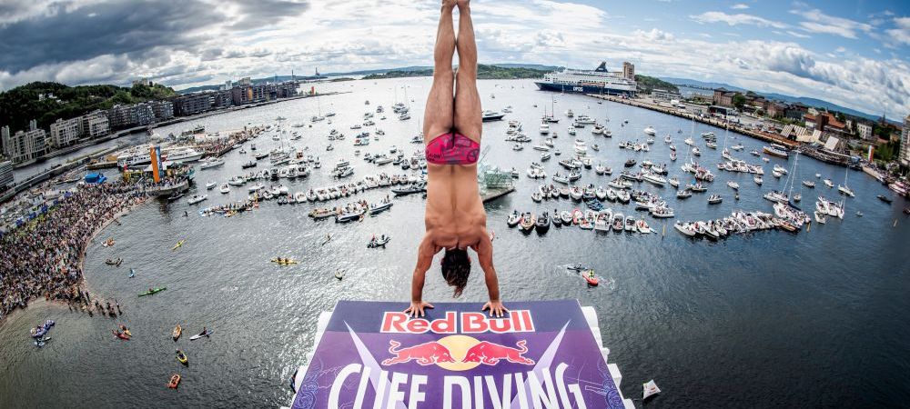 <span style="color:#f00;">Doi români au terminat pe primele două locuri,</span> în etapa de la Oslo din Seria Mondială Red Bull Cliff Diving!