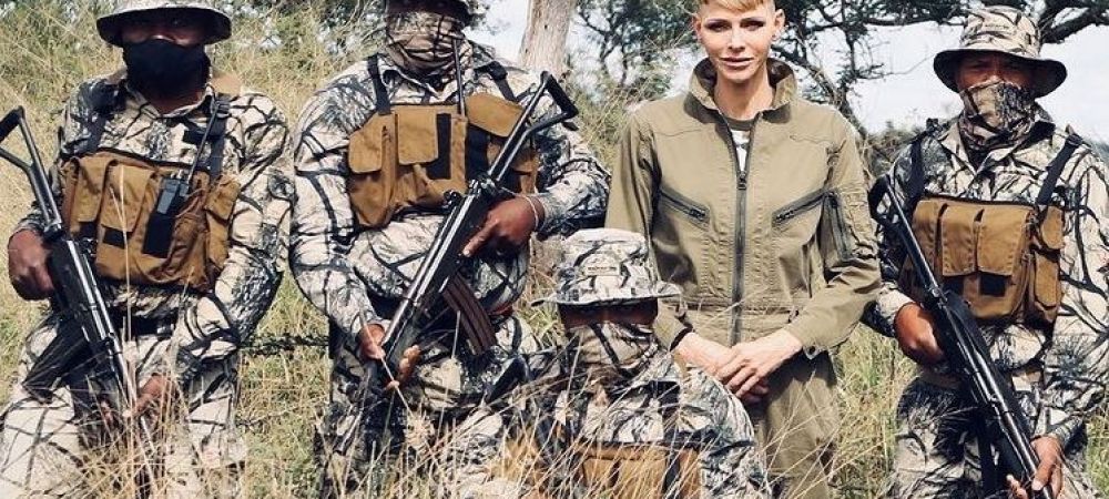 Este înlocuitoarea Cameliei Potec în inima prințului Albert de Monaco, <span style="color:#f00;">dar nu se mai întoarce din Africa de Sud!</span>