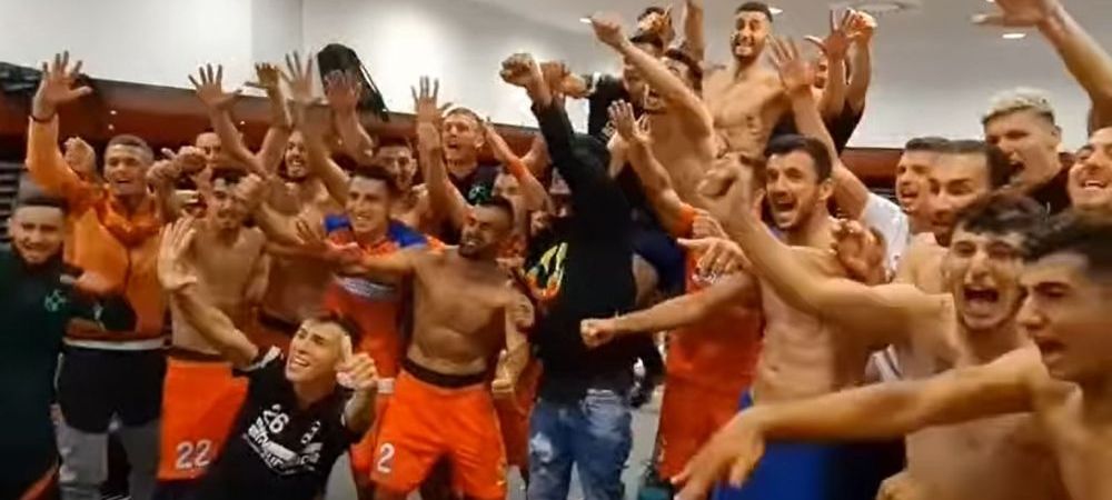 Distracție totală în vestiarul FCSB-ului după victoria cu Dinamo! Imagini fabuloase cu „roș-albaștrii”