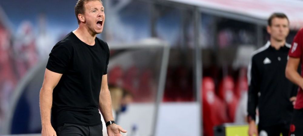 Cum vrea antrenorul lui Bayern să comunice cu căpitanul echipei în timpul meciurilor. Se inspiră din fotbalul american