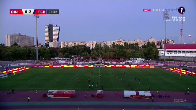 S-a stins lumina în ”Ștefan cel Mare”! Dinamo - Botoșani, întrerupt după ce nocturna a cedat