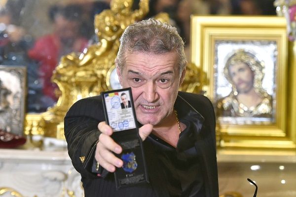 Becali are de ce să fie atent. "Cel mai mare jucător al României" promite lucruri mari la FCSB 