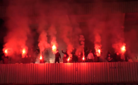 Sport ro 34 atmosfera incendiara creata de fani la antrenamentul celor de la cs hunedoara inaintea meciului din cupa size4