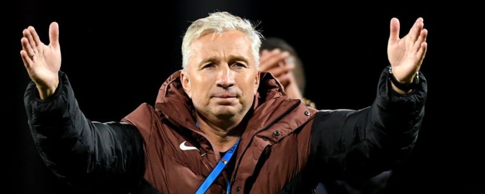 „Eu sunt un om civilizat, am fost și pe la Londra și nu le răspund” Petrescu, despre scandările împotriva sa 