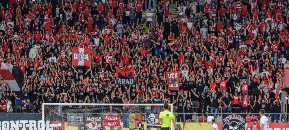 "Rușine, rușine să vă fie!". Campioana României, huiduită de un întreg stadion la Arad 