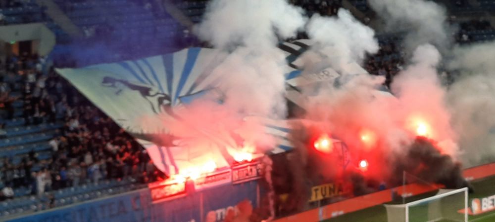 Au dat foc la tribune! Suporterii Universității Craiova au făcut spectacol în startul meciului cu Dinamo