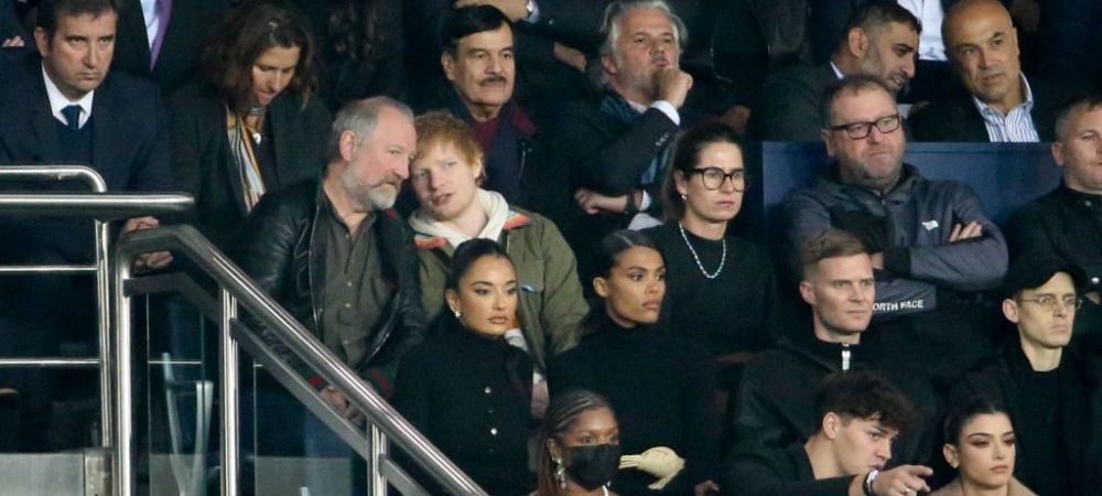 Super apariție pe Parc des Princes! Ed Sheeran, prezent la meciul cu Manchester City, s-a fotografiat cu Leo Messi 