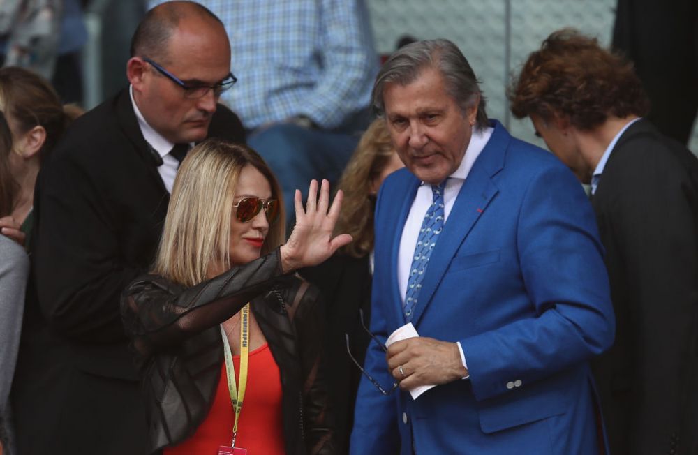 La insistențele tatălui său, Andre Agassi a jucat tenis în copilărie cu Ilie Năstase: „Îmi venea să-i trag un pumn în nasul lui mare, de român prost”