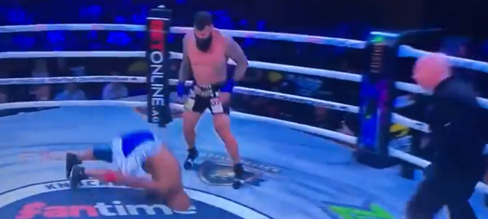 Tragedie în sport! Un luptător a murit după un K.O la un meci de MMA! Imagini cu impact emoțional 